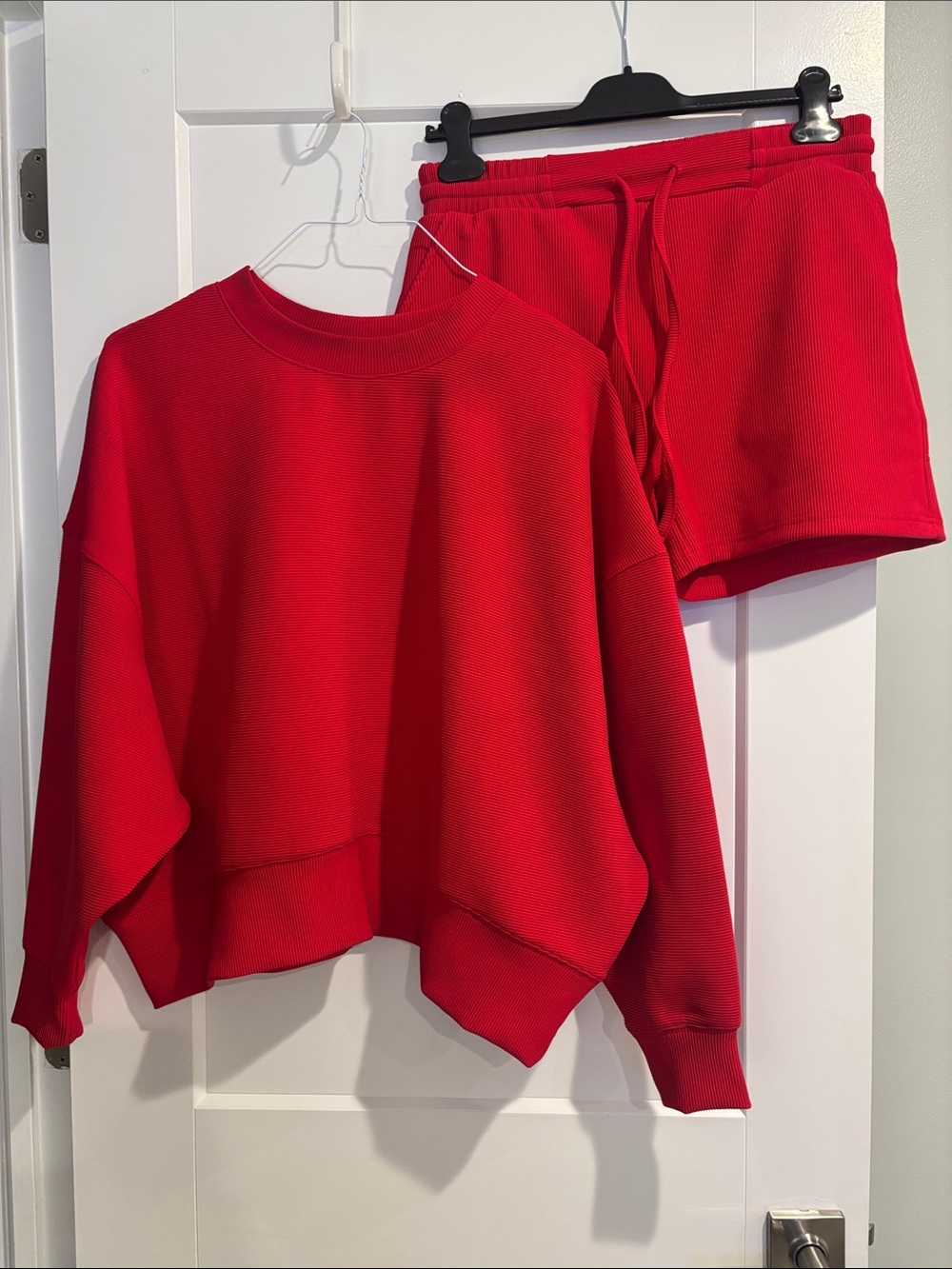 Zenana Women’s Long Sleeve top and shorts set Medium